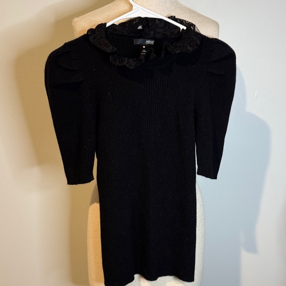 Aqua Black 100% Cashmere sweater with removable  Lace neckline M - Picture 1 of 3